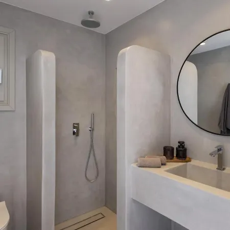 Bema - Quietness And Access * Molos (Paros)